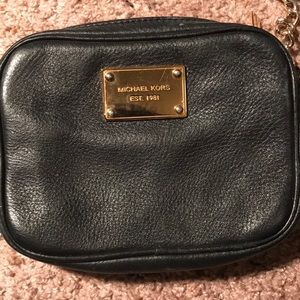 Michael kors small crossbody